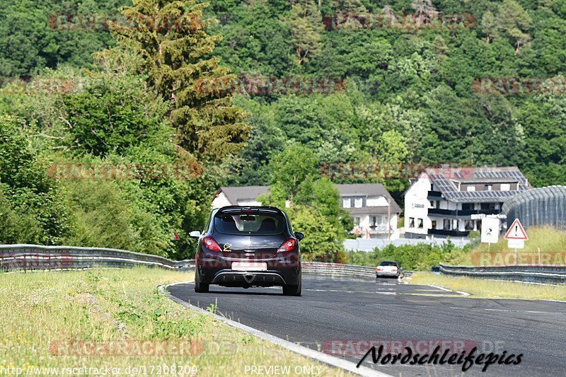 Bild #17208209 - Touristenfahrten Nürburgring Nordschleife (15.06.2022)