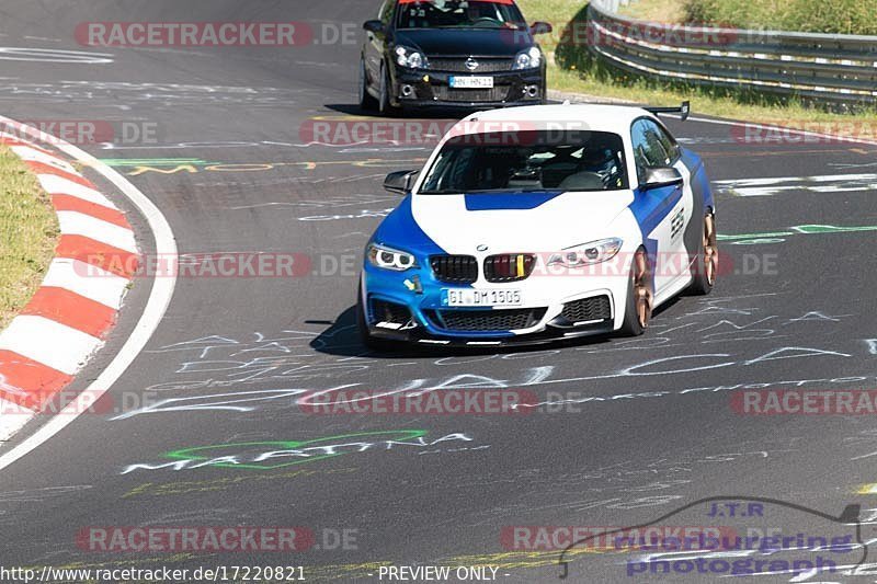 Bild #17220821 - Touristenfahrten Nürburgring Nordschleife (16.06.2022)