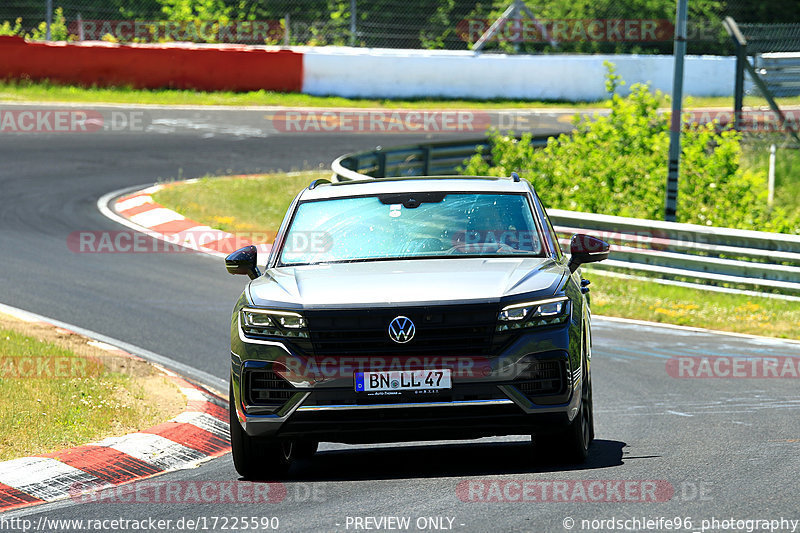 Bild #17225590 - Touristenfahrten Nürburgring Nordschleife (16.06.2022)