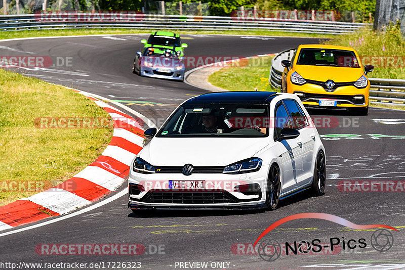 Bild #17226323 - Touristenfahrten Nürburgring Nordschleife (16.06.2022)