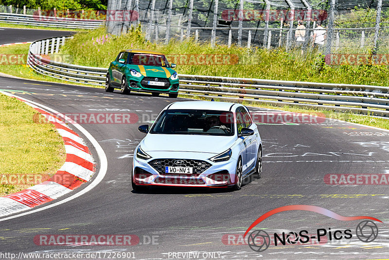 Bild #17226901 - Touristenfahrten Nürburgring Nordschleife (16.06.2022)