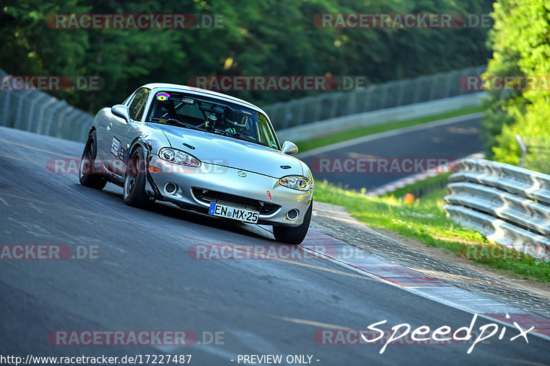 Bild #17227487 - Touristenfahrten Nürburgring Nordschleife (16.06.2022)