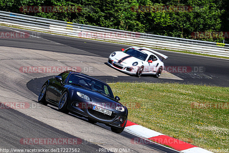 Bild #17227562 - Touristenfahrten Nürburgring Nordschleife (16.06.2022)