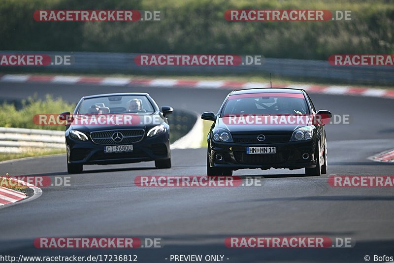 Bild #17236812 - Touristenfahrten Nürburgring Nordschleife (16.06.2022)