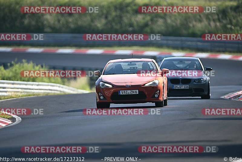 Bild #17237312 - Touristenfahrten Nürburgring Nordschleife (16.06.2022)