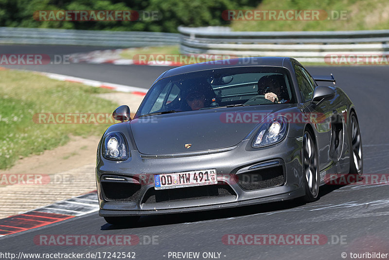 Bild #17242542 - Touristenfahrten Nürburgring Nordschleife (16.06.2022)