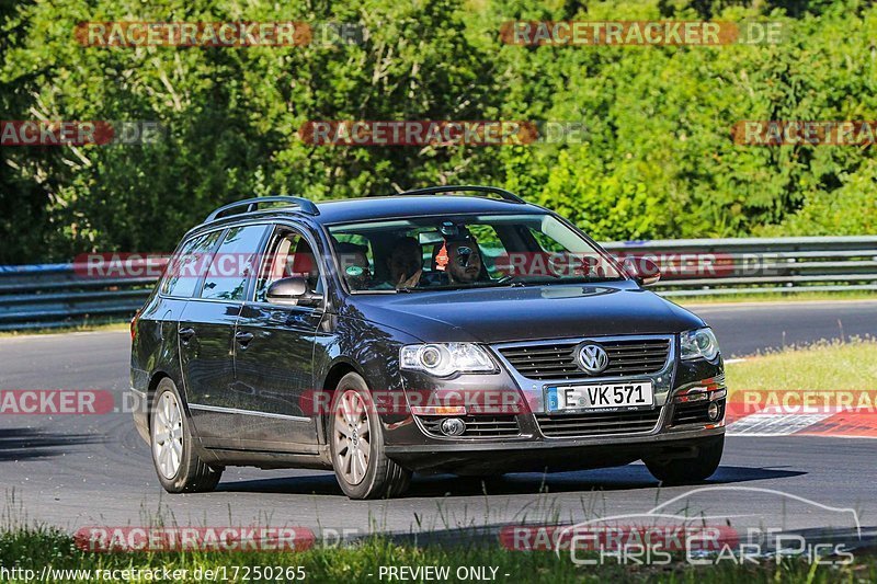 Bild #17250265 - Touristenfahrten Nürburgring Nordschleife (16.06.2022)