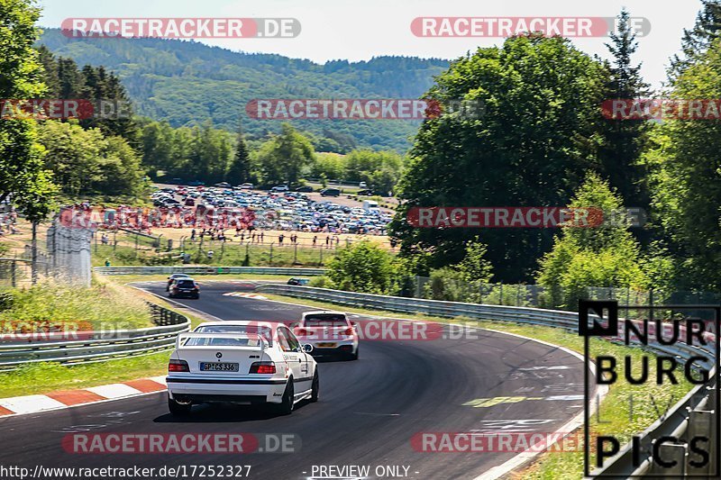 Bild #17252327 - Touristenfahrten Nürburgring Nordschleife (16.06.2022)