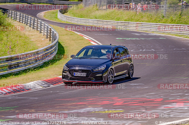 Bild #17252376 - Touristenfahrten Nürburgring Nordschleife (16.06.2022)