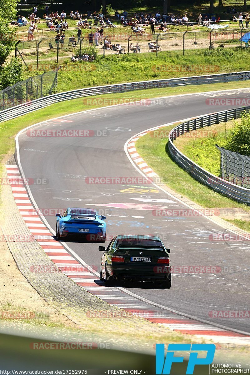 Bild #17252975 - Touristenfahrten Nürburgring Nordschleife (16.06.2022)