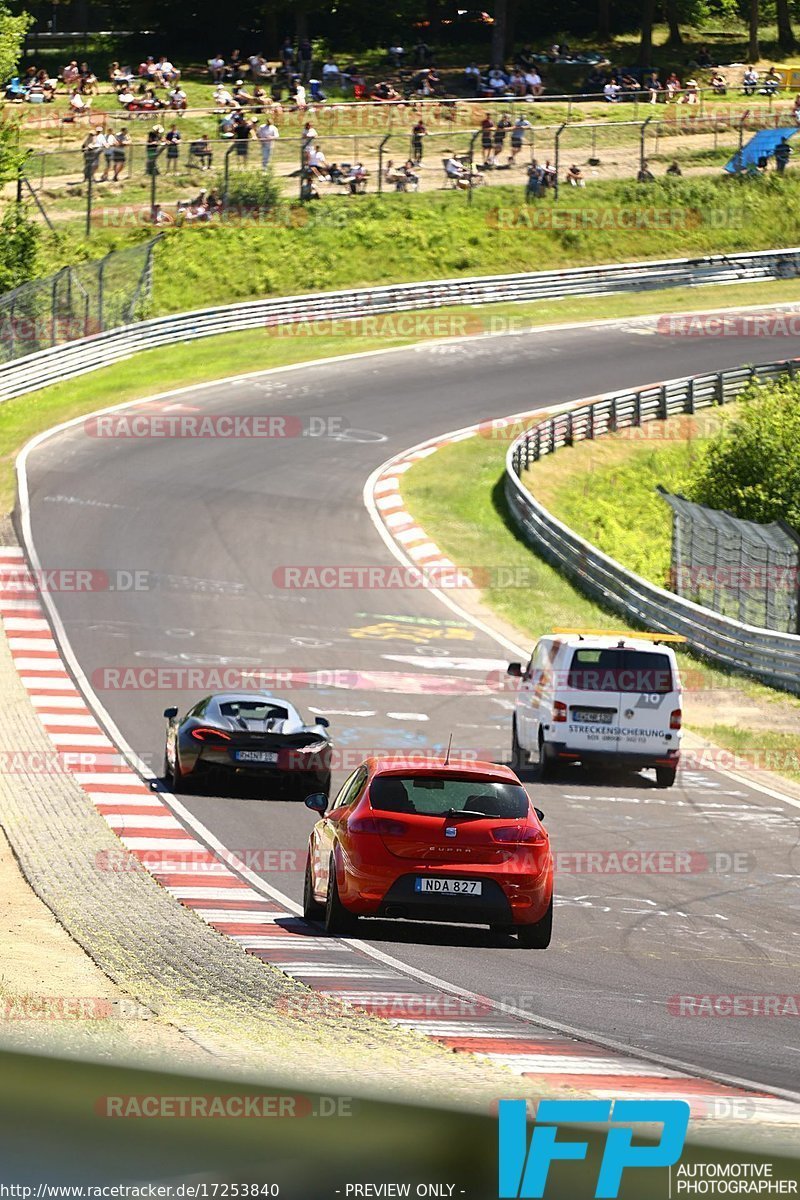 Bild #17253840 - Touristenfahrten Nürburgring Nordschleife (16.06.2022)