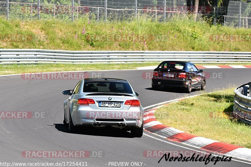 Bild #17254411 - Touristenfahrten Nürburgring Nordschleife (16.06.2022)