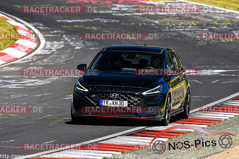 Bild #17254417 - Touristenfahrten Nürburgring Nordschleife (16.06.2022)