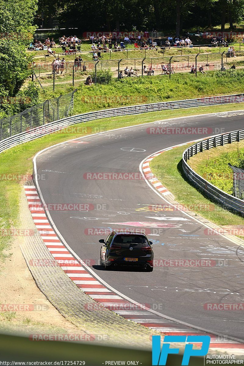 Bild #17254729 - Touristenfahrten Nürburgring Nordschleife (16.06.2022)