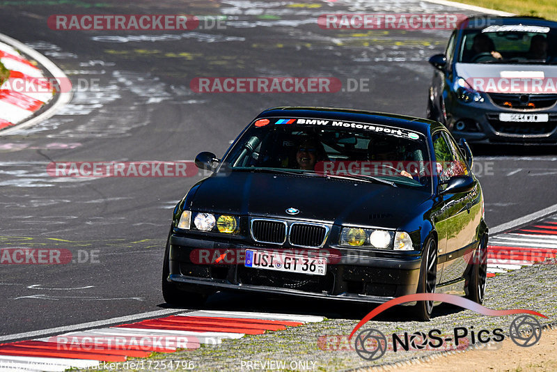 Bild #17254796 - Touristenfahrten Nürburgring Nordschleife (16.06.2022)