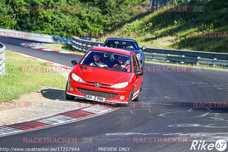 Bild #17257944 - Touristenfahrten Nürburgring Nordschleife (16.06.2022)