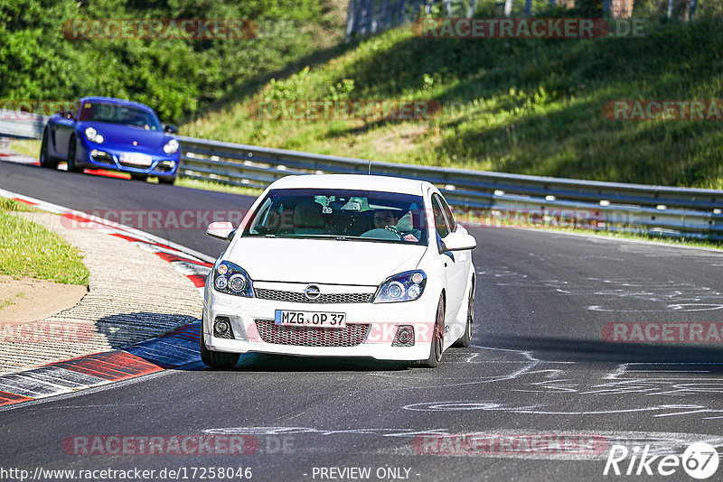 Bild #17258046 - Touristenfahrten Nürburgring Nordschleife (16.06.2022)