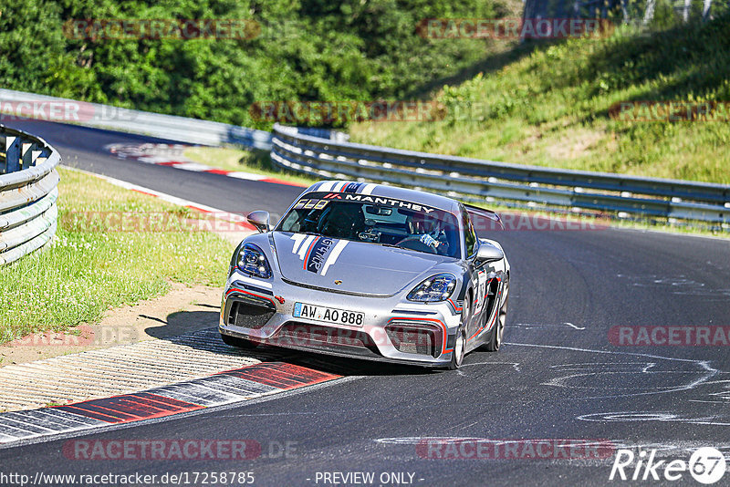 Bild #17258785 - Touristenfahrten Nürburgring Nordschleife (16.06.2022)