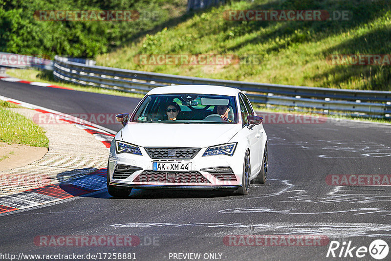 Bild #17258881 - Touristenfahrten Nürburgring Nordschleife (16.06.2022)