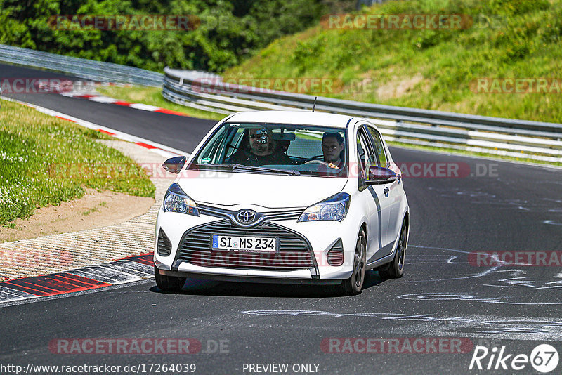 Bild #17264039 - Touristenfahrten Nürburgring Nordschleife (16.06.2022)