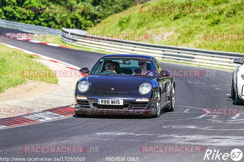 Bild #17265000 - Touristenfahrten Nürburgring Nordschleife (16.06.2022)