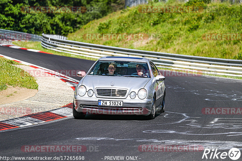 Bild #17265698 - Touristenfahrten Nürburgring Nordschleife (16.06.2022)