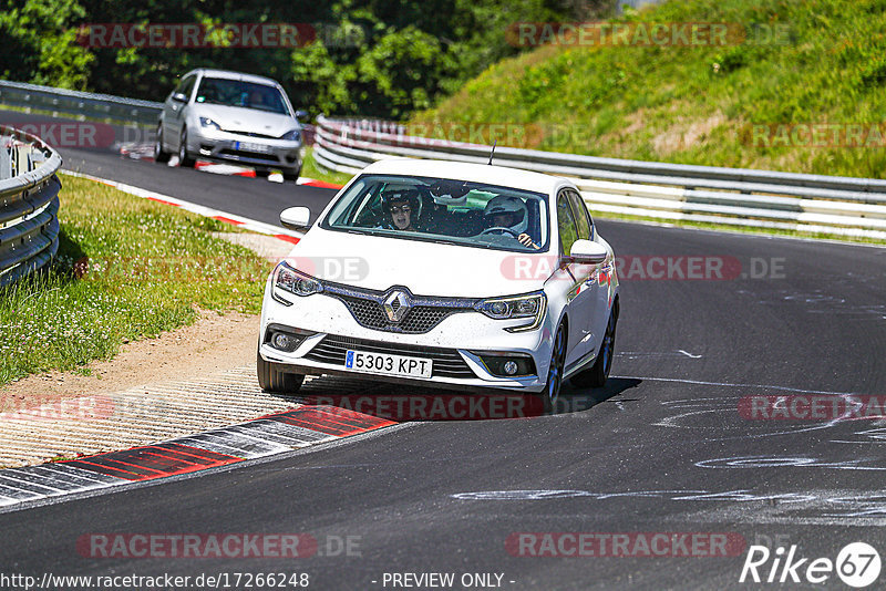 Bild #17266248 - Touristenfahrten Nürburgring Nordschleife (16.06.2022)