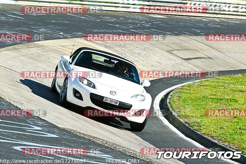 Bild #17278097 - Touristenfahrten Nürburgring Nordschleife (16.06.2022)