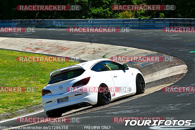 Bild #17286358 - Touristenfahrten Nürburgring Nordschleife (16.06.2022)