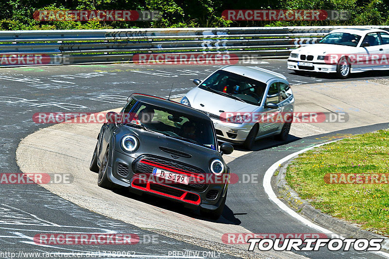 Bild #17289062 - Touristenfahrten Nürburgring Nordschleife (16.06.2022)