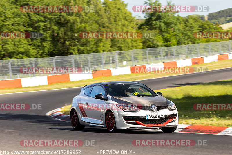 Bild #17289952 - Touristenfahrten Nürburgring Nordschleife (16.06.2022)