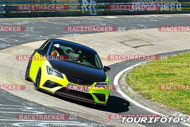 Bild #17291742 - Touristenfahrten Nürburgring Nordschleife (16.06.2022)