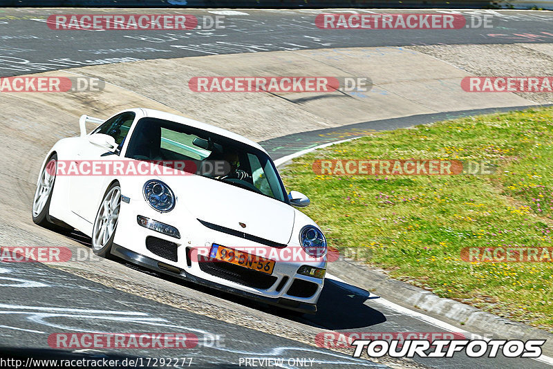 Bild #17292277 - Touristenfahrten Nürburgring Nordschleife (16.06.2022)