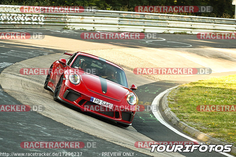 Bild #17296237 - Touristenfahrten Nürburgring Nordschleife (16.06.2022)