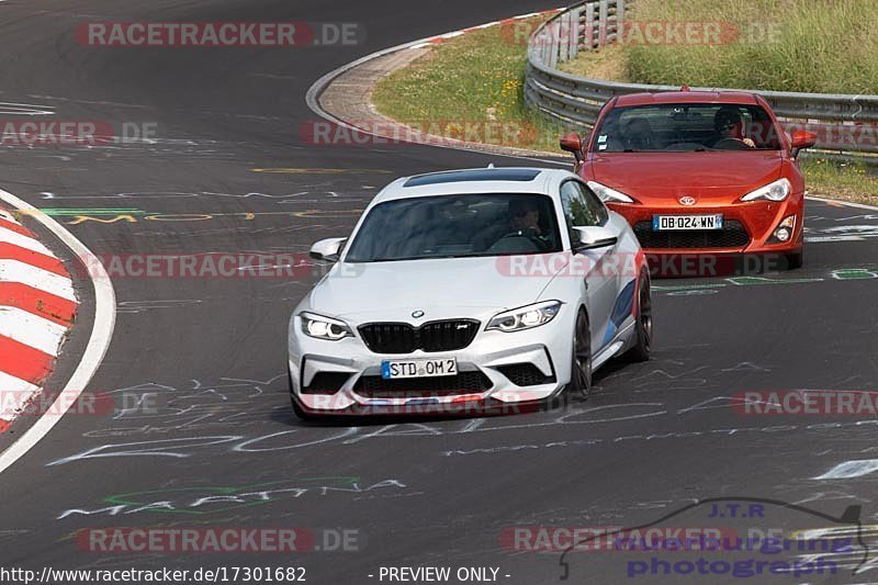 Bild #17301682 - Touristenfahrten Nürburgring Nordschleife (17.06.2022)