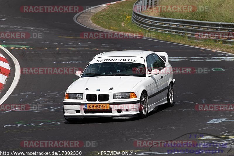 Bild #17302330 - Touristenfahrten Nürburgring Nordschleife (17.06.2022)