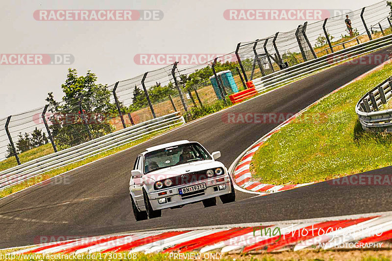 Bild #17303108 - Touristenfahrten Nürburgring Nordschleife (17.06.2022)