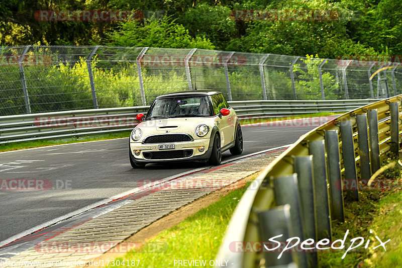 Bild #17304187 - Touristenfahrten Nürburgring Nordschleife (17.06.2022)