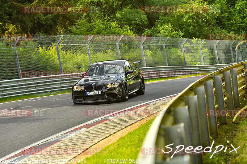 Bild #17307975 - Touristenfahrten Nürburgring Nordschleife (17.06.2022)