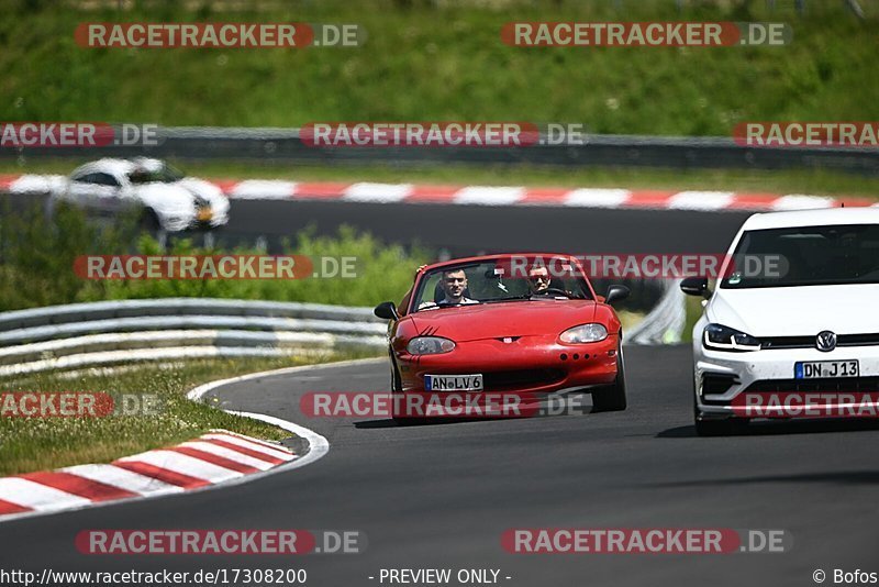 Bild #17308200 - Touristenfahrten Nürburgring Nordschleife (17.06.2022)