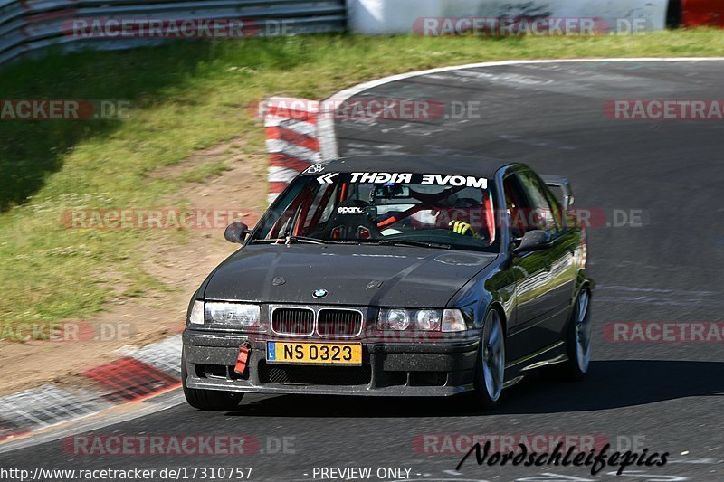 Bild #17310757 - Touristenfahrten Nürburgring Nordschleife (17.06.2022)