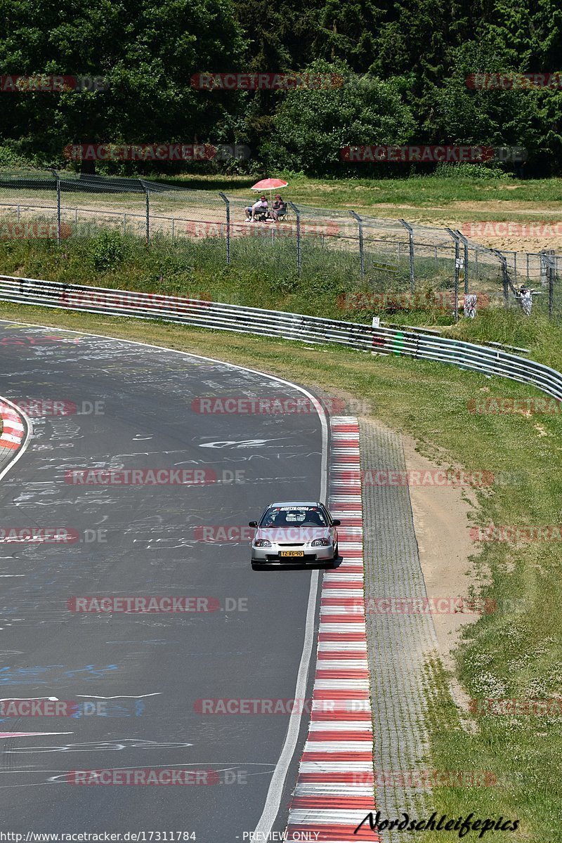 Bild #17311784 - Touristenfahrten Nürburgring Nordschleife (17.06.2022)