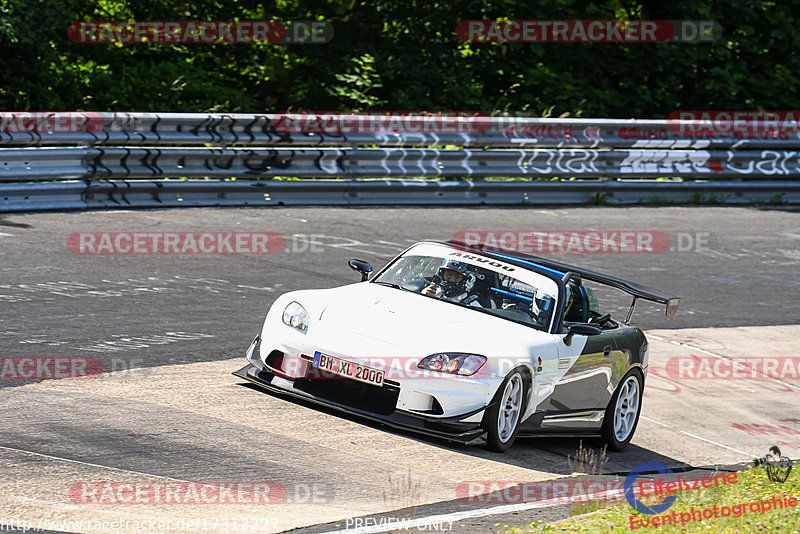 Bild #17312227 - Touristenfahrten Nürburgring Nordschleife (17.06.2022)