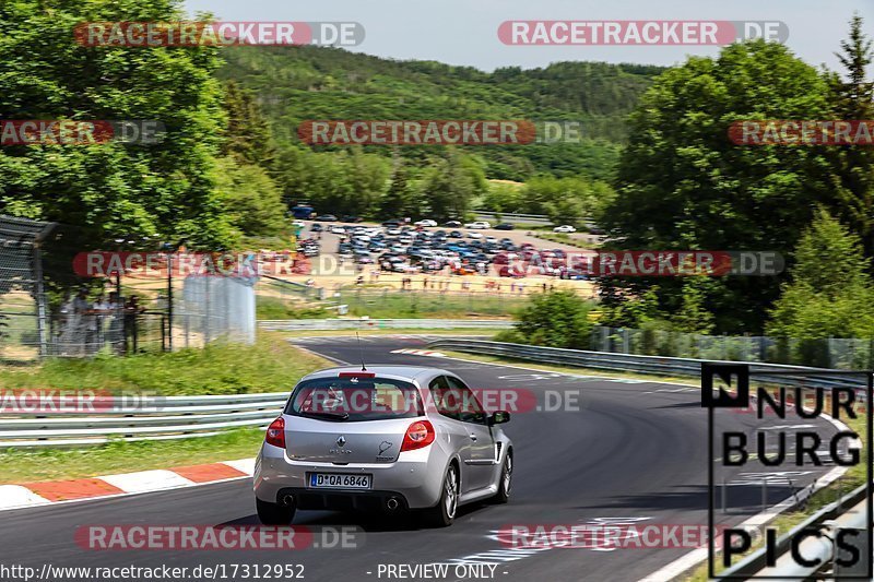 Bild #17312952 - Touristenfahrten Nürburgring Nordschleife (17.06.2022)