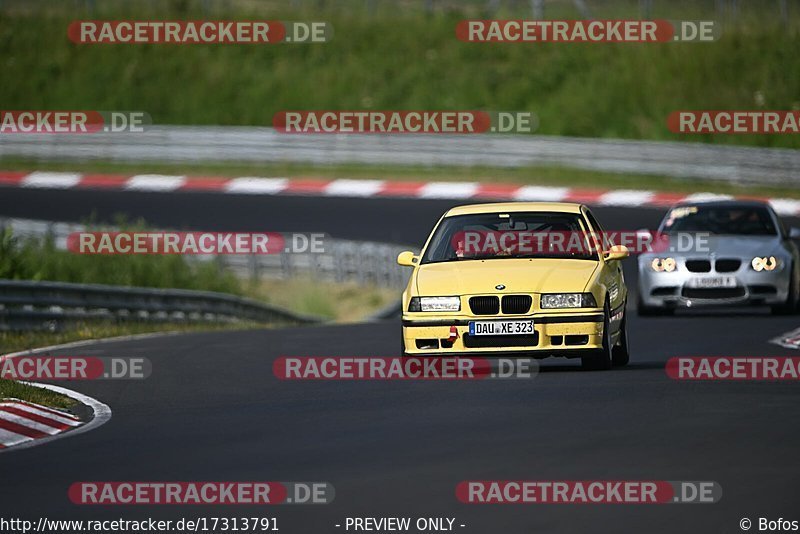 Bild #17313791 - Touristenfahrten Nürburgring Nordschleife (17.06.2022)