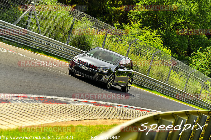 Bild #17315421 - Touristenfahrten Nürburgring Nordschleife (17.06.2022)