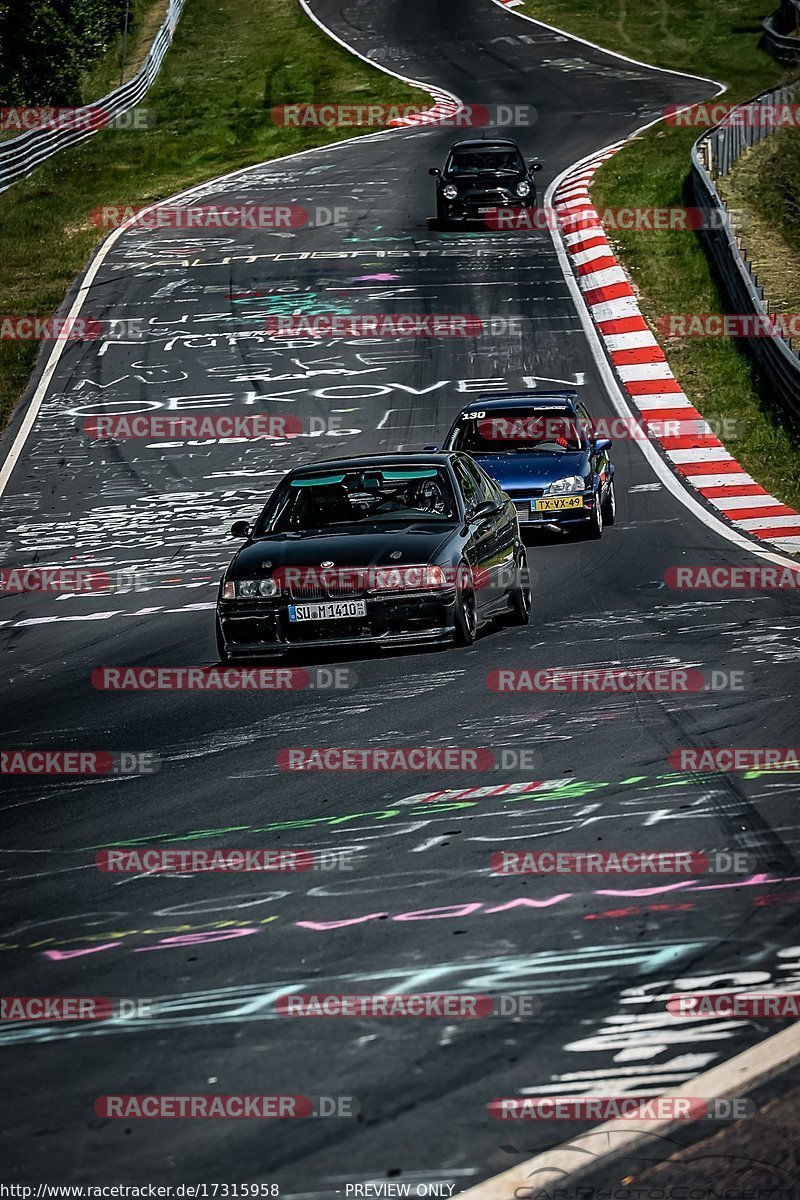 Bild #17315958 - Touristenfahrten Nürburgring Nordschleife (17.06.2022)