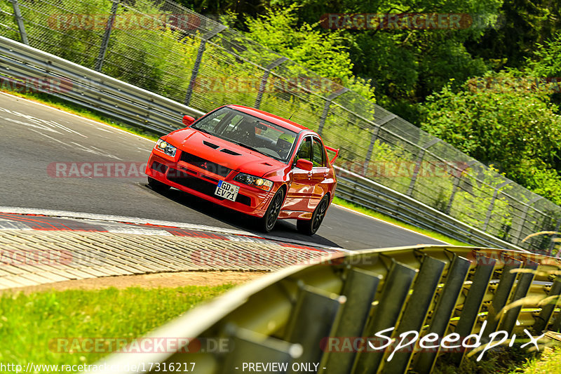 Bild #17316217 - Touristenfahrten Nürburgring Nordschleife (17.06.2022)