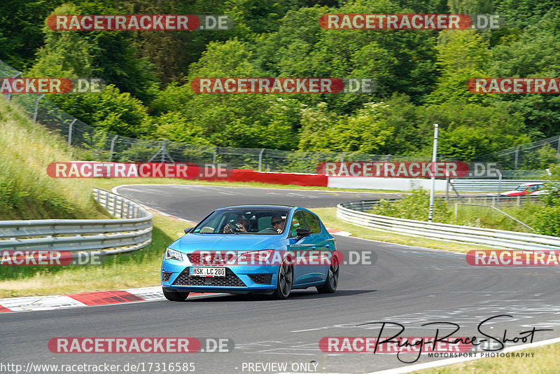 Bild #17316585 - Touristenfahrten Nürburgring Nordschleife (17.06.2022)