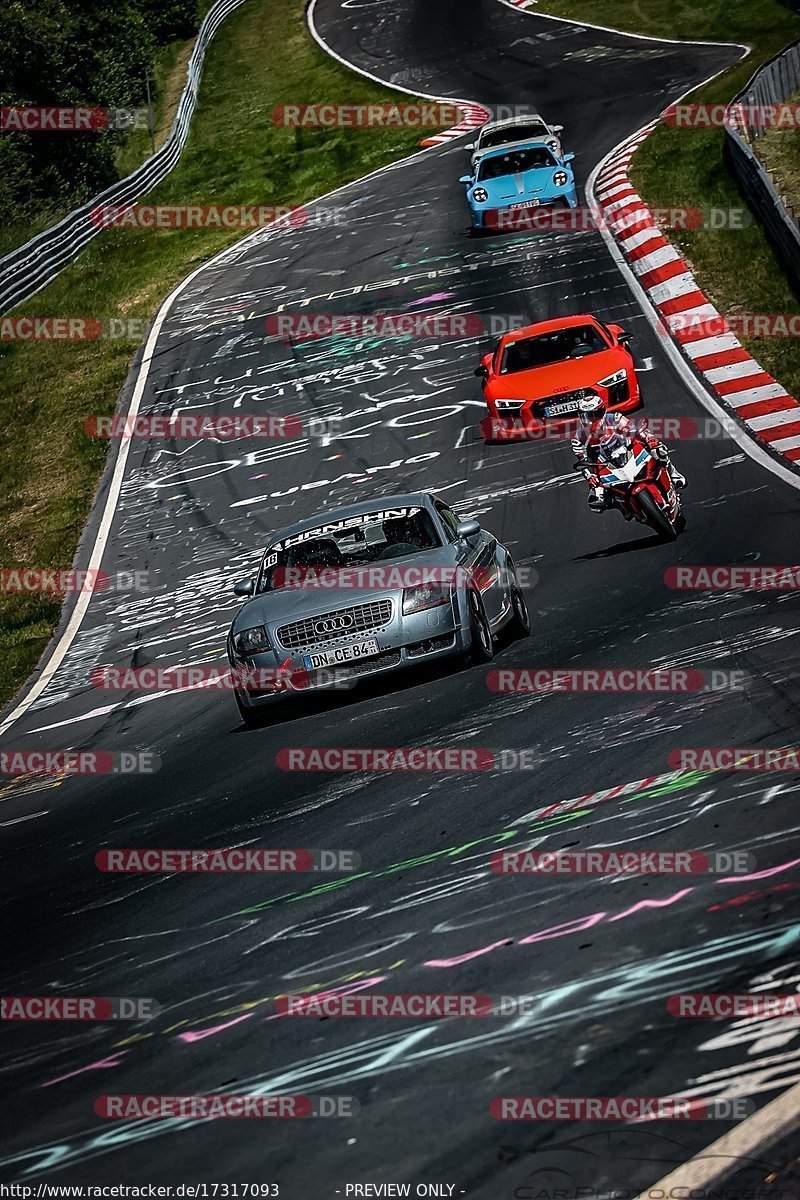 Bild #17317093 - Touristenfahrten Nürburgring Nordschleife (17.06.2022)